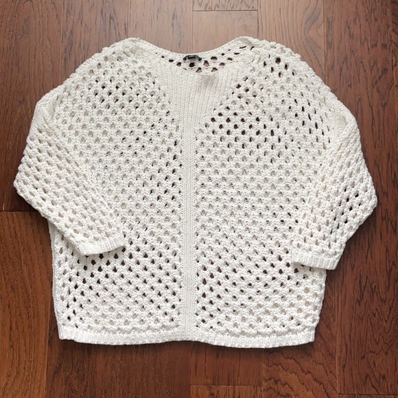 Ann Taylor 1/2 Sleeve Cream Sweater - Size Small - Picture 1 of 6